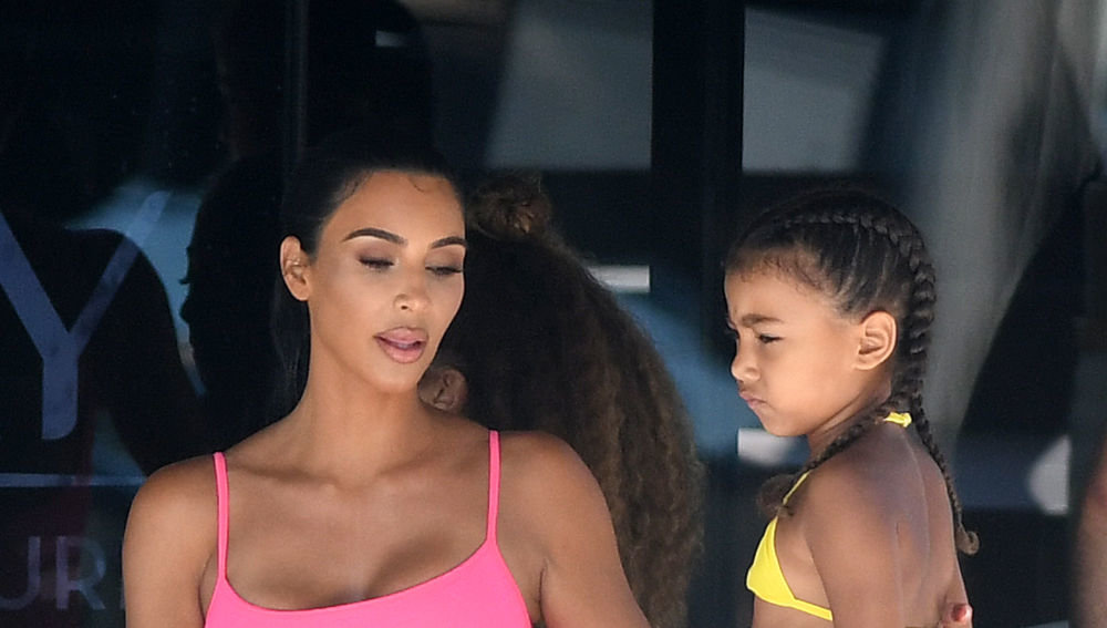 Kim Kardashian y su hija