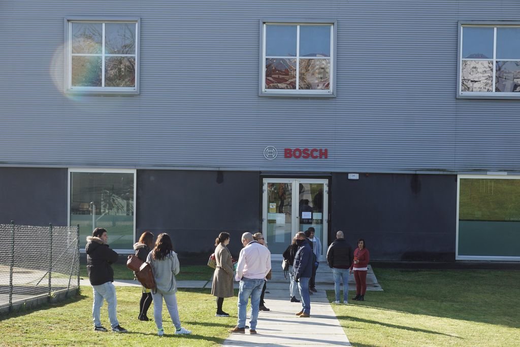 Bosch en Vigo comunicó al comité de empresa que se facilitaría la opción de teletrabajo a empleados que formasen parte de los colectivos de alto riesgo.