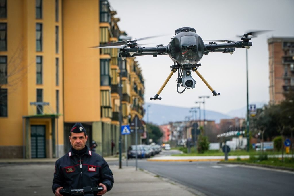 Las fuerzas de seguridad italianas comienzan a utilizar drones en la vigilancia de ciudades y carreteras.