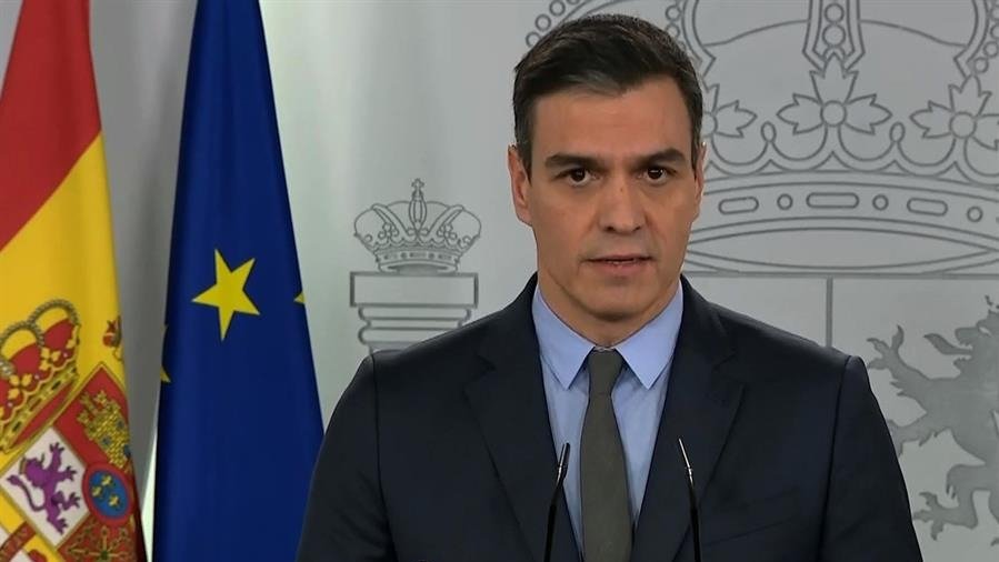 Captura de la señal de video de La Moncloa, de la rueda de prensa este sábado del presidente del Gobierno, Pedro Sánchez.