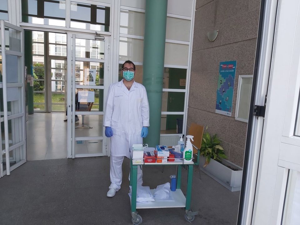 El centro de salud de Porriño guarda unas escrupulosas medidas de seguridad e higiene.