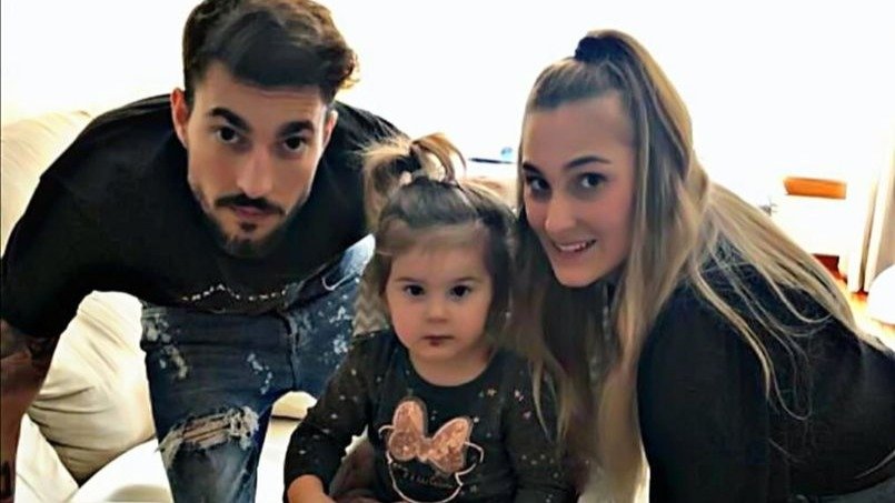 Nacho y Teresa con su hija Martina en el cumpleaños de la pequeña el 18 de abril.