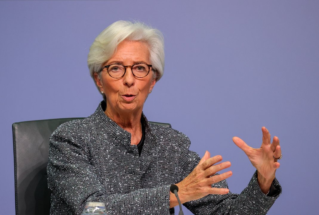 El Banco Central Europeo (BCE) prevé una contracción económica del 8,7 % en la zona del euro este año debido a la pandemia de la Covid-19, dijo hoy su presidenta, Christine Lagarde