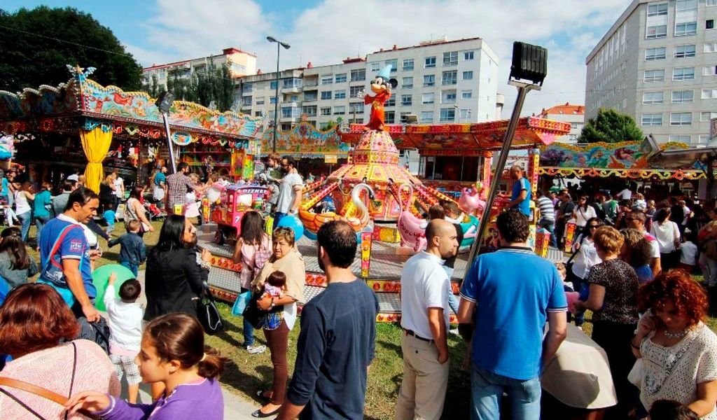 Las tradicionales atracciones de feria ya no han estado presentes en grandes fiestas como las del barrio de Coia.