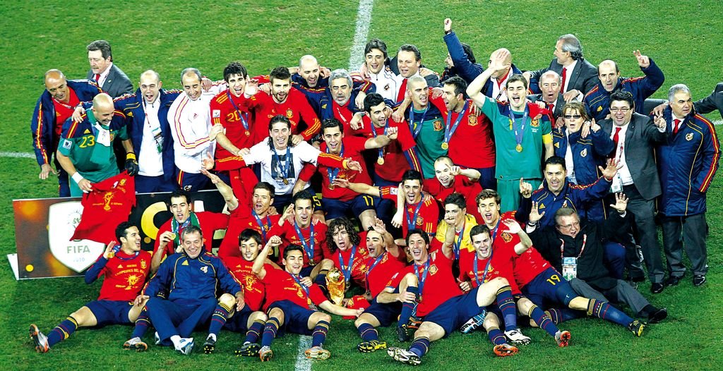 El doctor Juan José García Cota disfrutó en el césped, junto al resto de la selección, del mayor éxito de la historia del fútbol español: el Mundial de 2010,  del que hoy se cumple una década.