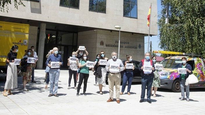 Abogados y procuradores de Vigo en una concentración este mes de julio en los juzgados.