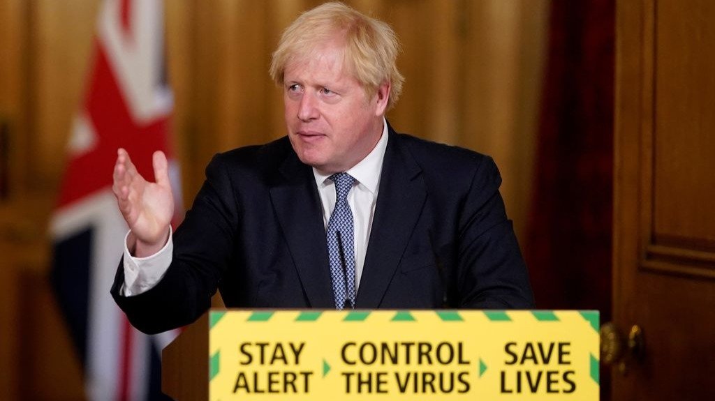 Boris Johnson, durante la rueda de prensa que ofreció ayer en Londres.