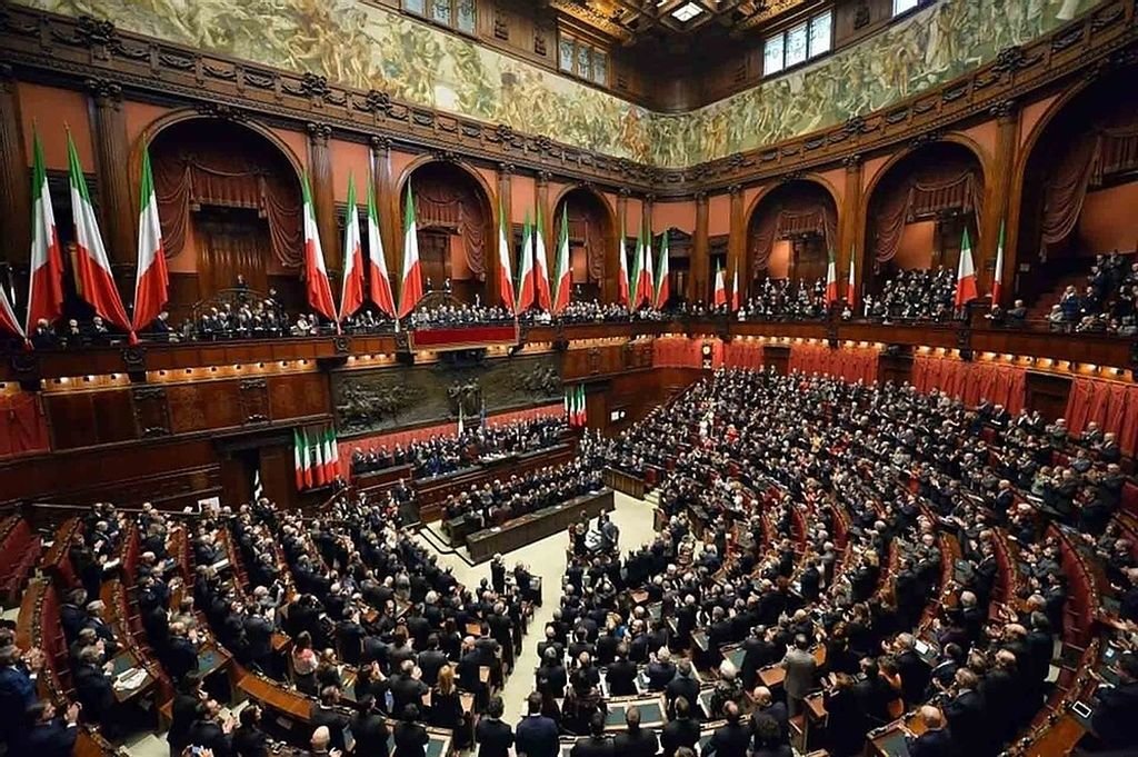Una sesión parlamentaria italiana en el Congreso de los Diputados en Roma.