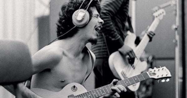 Carlos Santana, durante una de sus actuaciones.