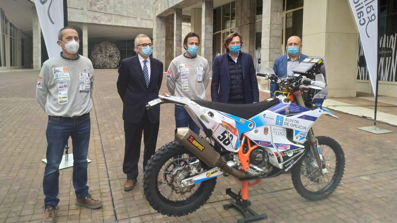 El piloto lucense Eduardo Iglesias lucirá la marca de Galicia en el Rally Dakar,