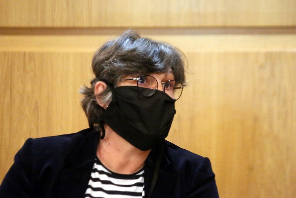 Eva García de la Torre, alcaldesa de O Porriño critica  duramente los presupuestos de la Xunta.