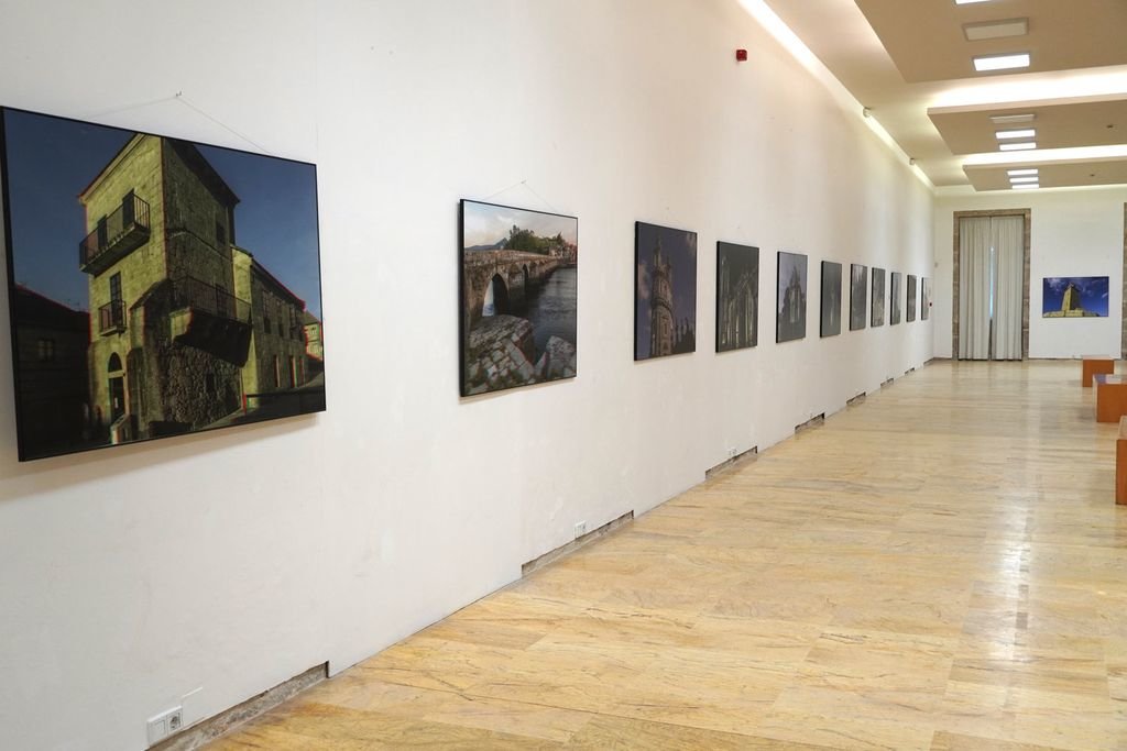 La exposición está abierta en la sala del Área Panorámica de Tui.