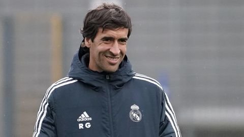 Raúl González, entrenador del Real Madrid-Castilla