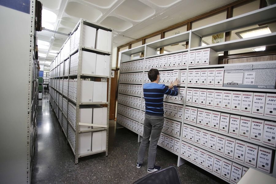 Los documentos del Archivo Municipal ocupan una extensión que ronda los 5,7 kilómetros lineales.