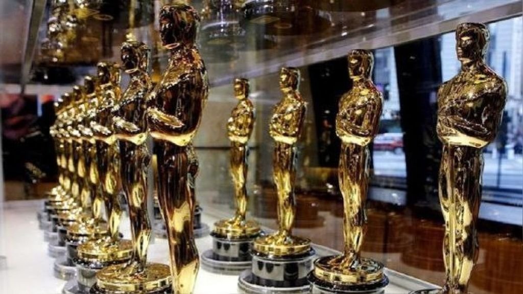 La estatuillas de los premios Oscar, listas para ser entregadas.