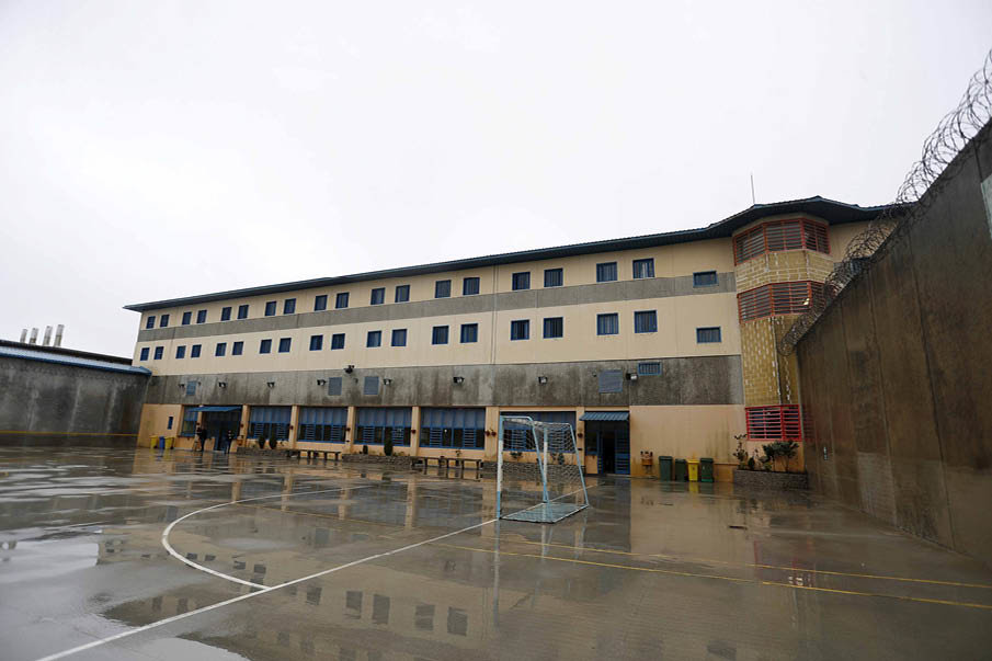 La cárcel de A Lama contaba con una población reclusa de poco más de mil personas.