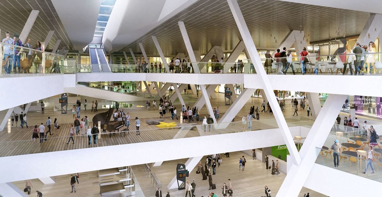 Imagen del interior del centro comercial Vialia de Vigo.