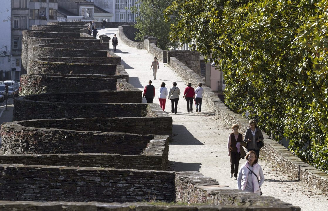 Sitúan la muralla de Lugo en Vigo.