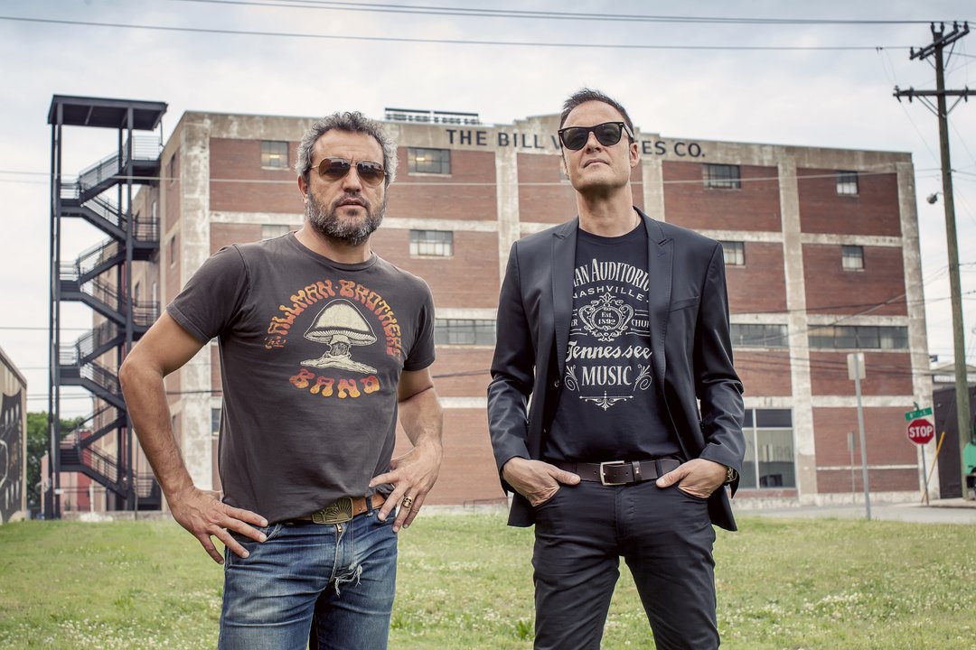 Carlos Tarque y Ricardo Ruipérez, miembros del grupo de rock M Clan que actuará en O Carballiño.