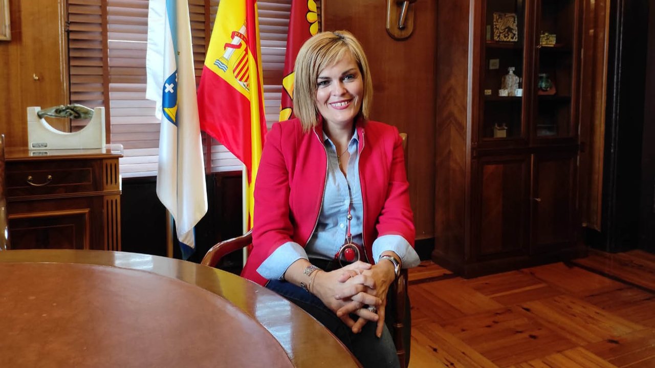 La alcaldesa, Digna Rivas, firmó la renuncia de los concejales de AER que obligó a la reorganización de competencias.