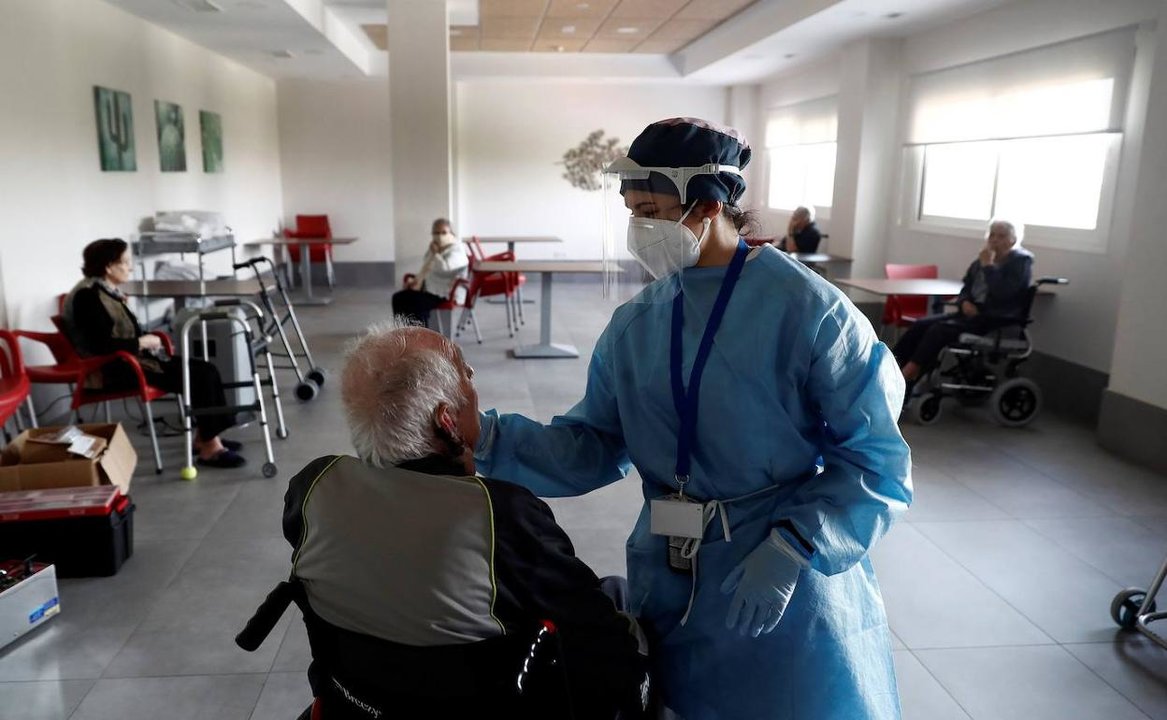 Gran parte de los mayores aseguran haber visto mermada su atención sanitaria durante la pandemia.