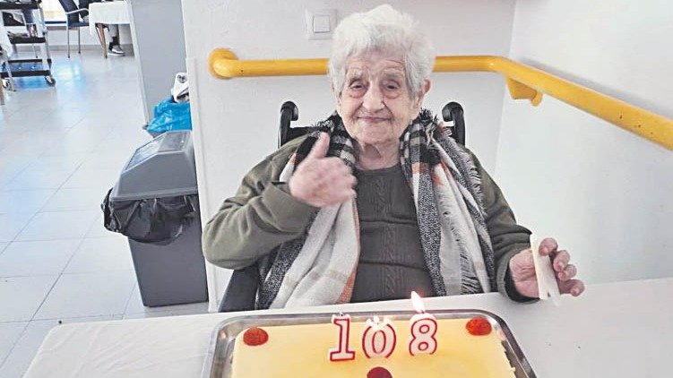 Josefa Andreu, la abuela de Vigo, celebró los 108 años de edad.
