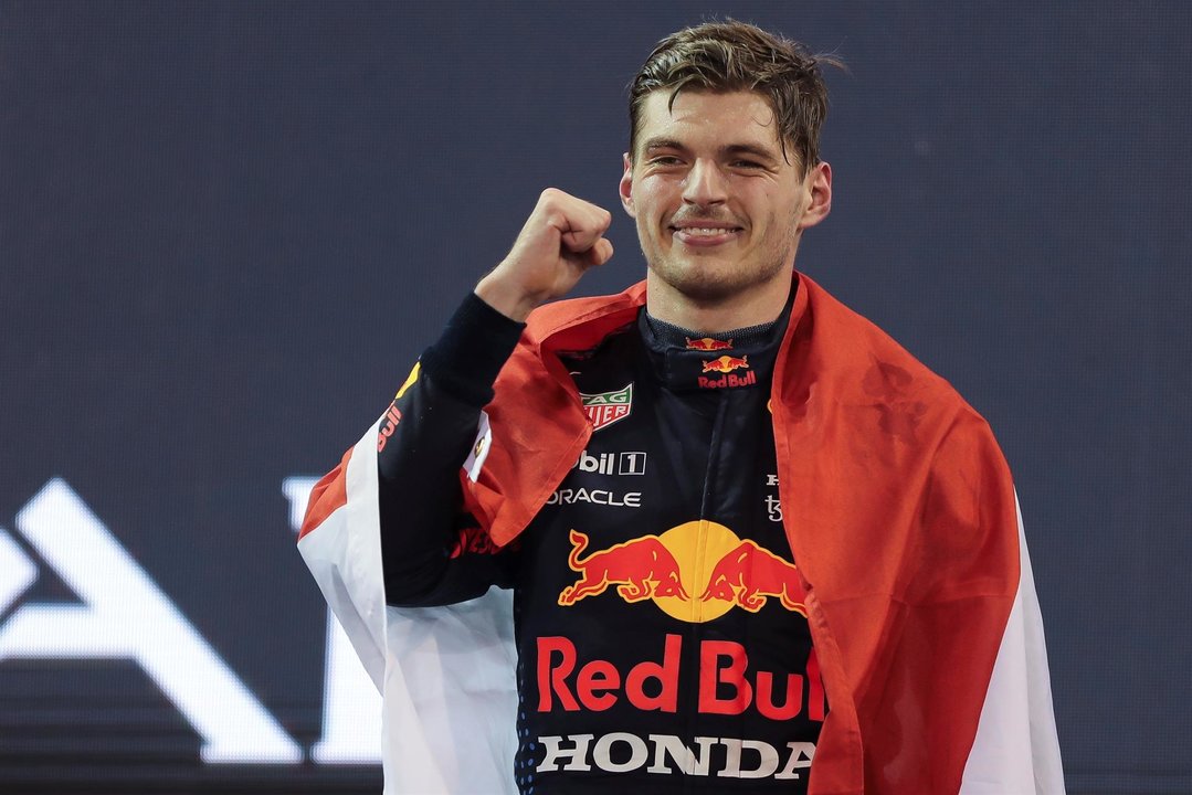 Max Verstappen celebra el mundial de Fórmula 1. // EFE