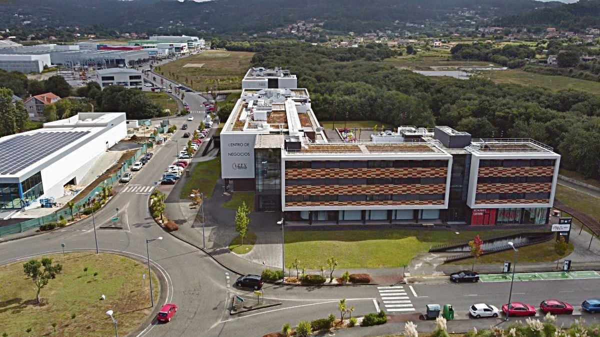 Nigrán (en la foto Porto do Molle) y  Porriño son junto a Vigo las localidades con mayor dinamismo empresarial.