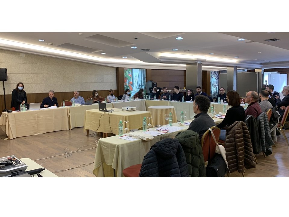 La reunión se celebró en el Hotel Ciudad de Vigo.