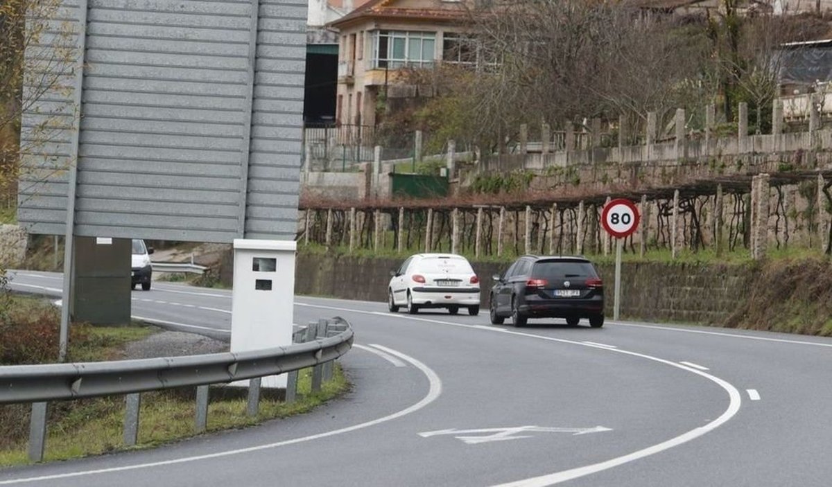 El radar de la carretera Redondela-Porriño estuvo entre los de más multas, pero ya no.