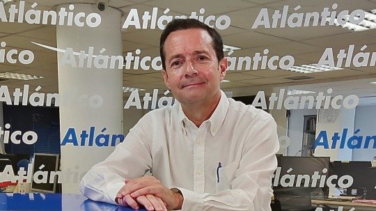 Serafín Portas, en el set de Atlántico TV.