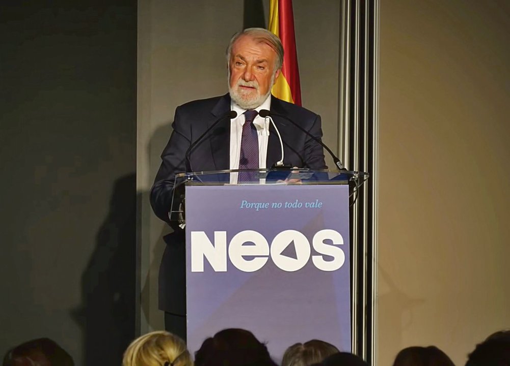 Jaime Mayor Oreja, en una de las presentaciones de la plataforma Neos.