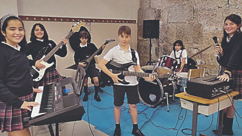 El combo de rock del Colegio Apóstol Santiago, durante uno de sus ensayos.