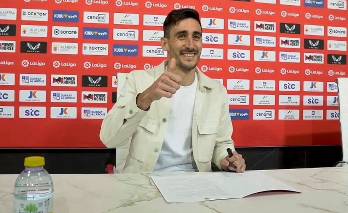 Diego Mariño firmó el pasado enero con el Almería hasta el mes de junio del próximo año.