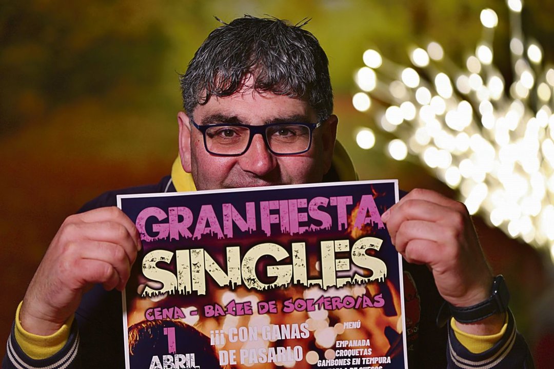 Cartel anunciador de una de las fiestas para “singles” que incluye cena y baile.