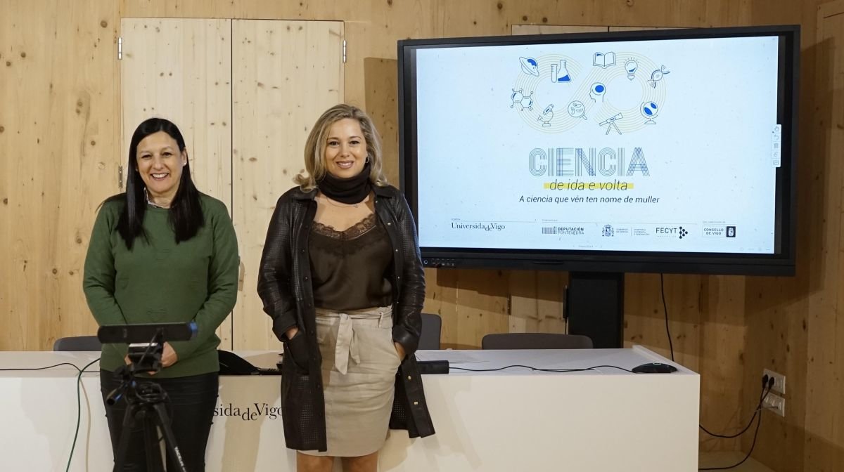 Belén Rubio y Mónica Valderrama, en la presentación de ayer en el edificio Redeiras.
