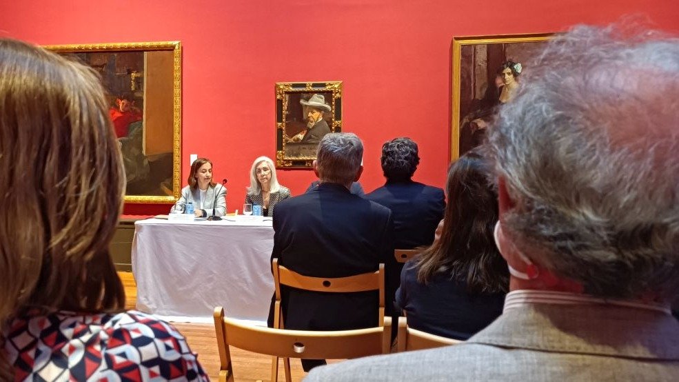 Aspecto del salón principal del Museo Sorolla durante una conferencia de su biznieta Blanca Pons-Sorolla.