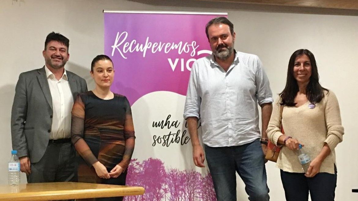 César Sánchez, Eva Solla, Rubén Pérez y Meli Vázquez, ayer en Vigo.