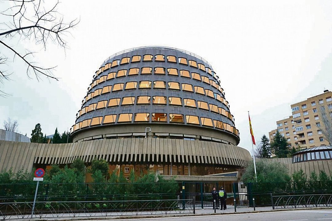Vista exterior del Tribunal Constitucional en Madrid.
