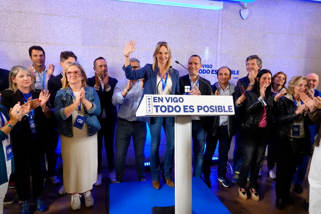 Marta Tapias reacciona a los resultados de las elecciones municipales 2023 en rueda de prensa.  // Vicente Alonso