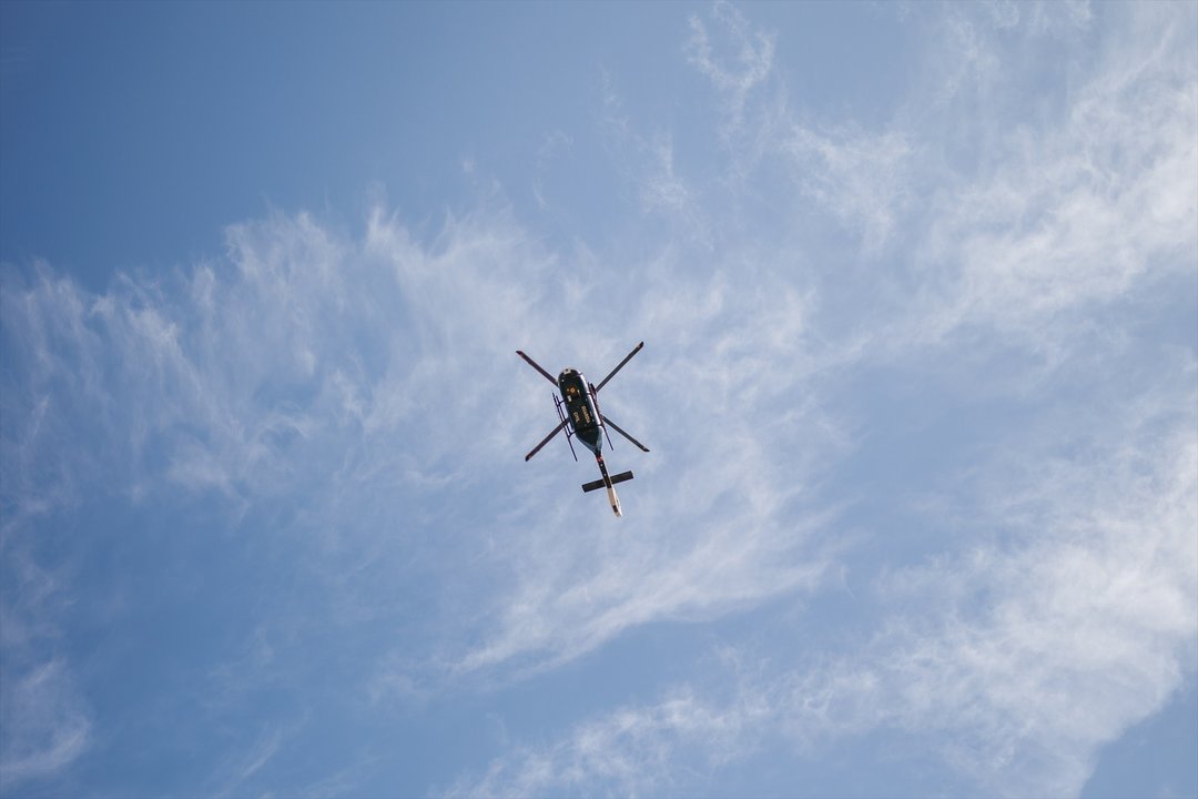 Un helicóptero en Aldea del Fresno tras el paso de La Dana, a 5 de septiembre de 2023, en Aldea del Fresno, Madrid (España).