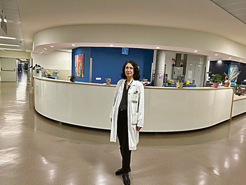 La jefa de sección del servicio de Ginecología, María Viéitez, es la coordinadora de la vía rápida.