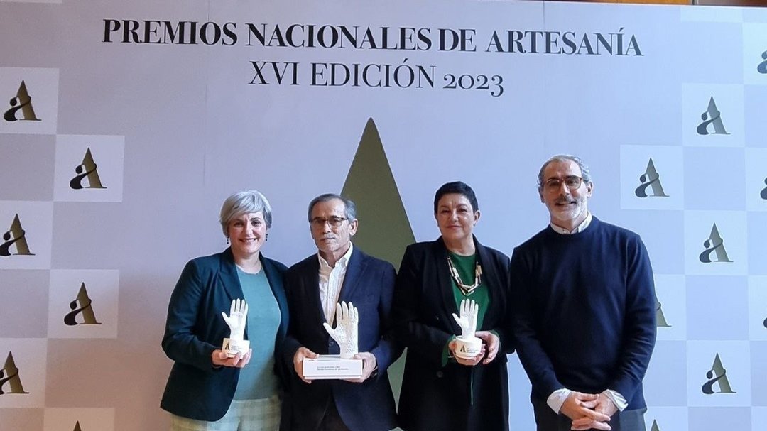 Álvaro Leiro gana el Premio Nacional de Artesanía.