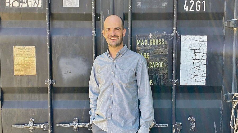 Carlos Freire Trigo es ingeniero y aficionado a la vela, dos mundos que se unen en su proyecto para contenedores.