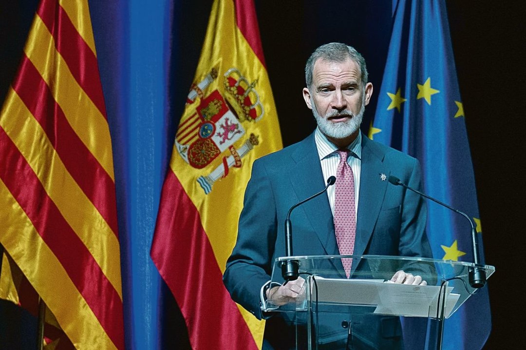 El rey Felipe VI, ayer en Barcelona en la entrega de los despachos a 160 nuevos jueces.
