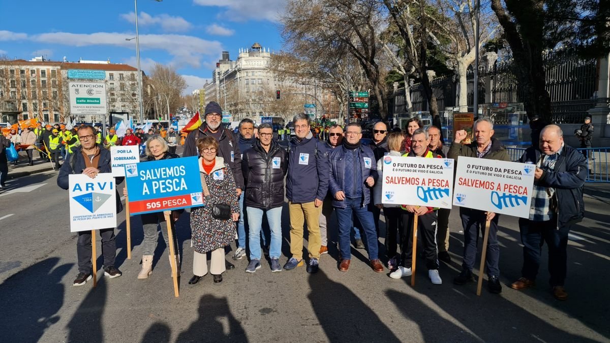 Una representación de los armadores de Vigo estuvo presente junto a organizaciones sector pesquero español en la protesta por las calles de Madrid.