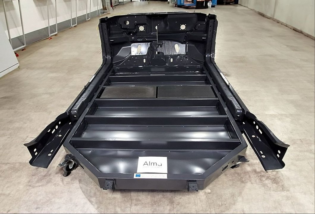 Estructura multimaterial de un vehículo eléctrico de baterías fruto del proyecto ALMA.