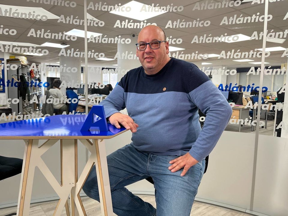 Antonio Viaño pasó por Atlántico para comentar el diseño del club.