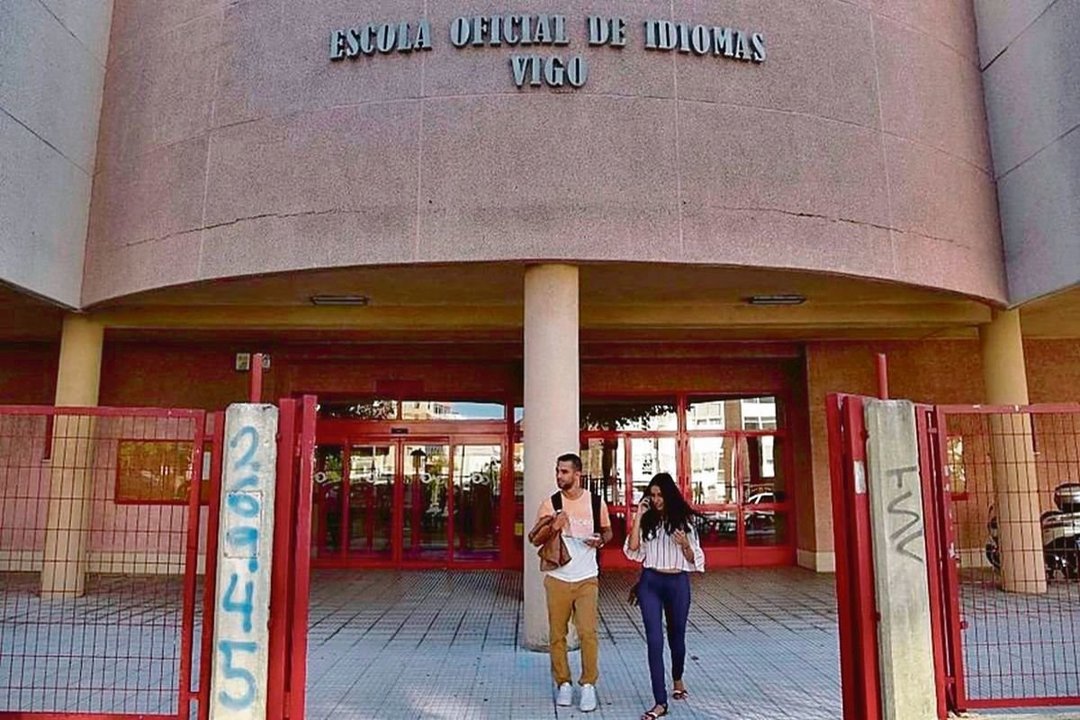 Imagen de archivo de la Escuela Oficial de Idiomas de Vigo, situada en la avenida Martínez Garrido.