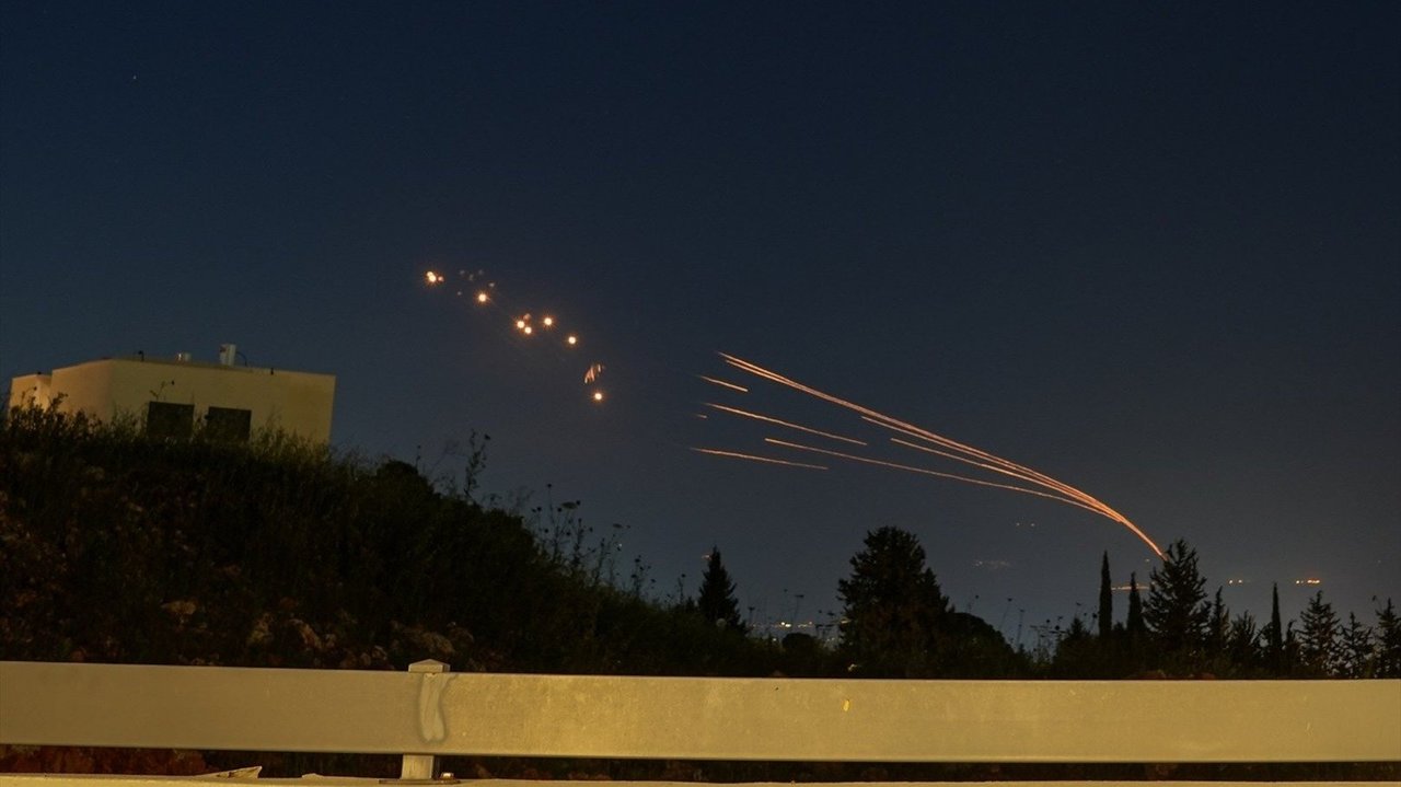 Lanzamiento de misiles del Ejército de Israel, la semana pasada. // E.P.